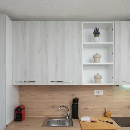 Iole's House, Finestra Sul Mare Olbia