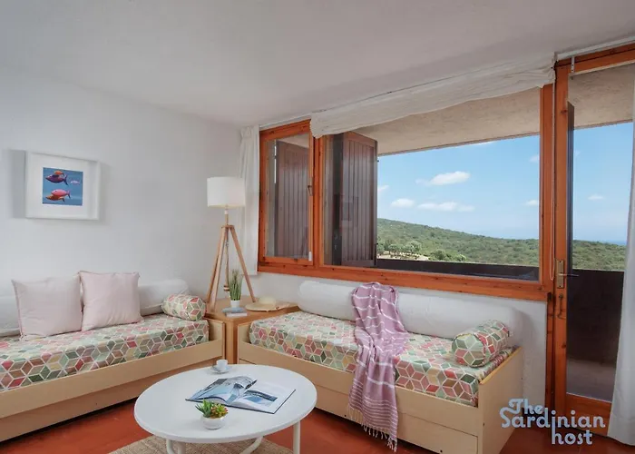 Iole's House, Finestra Sul Mare Olbia