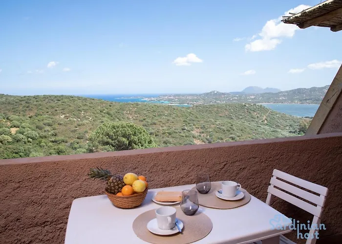 Iole's House, Finestra Sul Mare